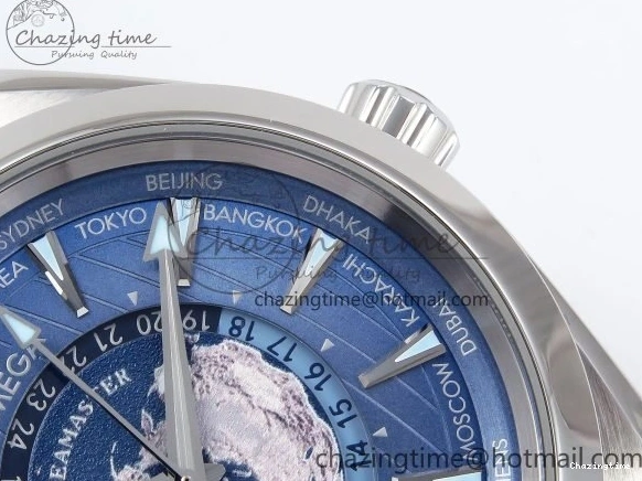 0201 GoAnywhere Aqua Terra GMT Worldtimer 43mm VSF 1:1 Best Edition Summer Blue Dial on Blue Rubber Strap A8938 Super Clone 7722